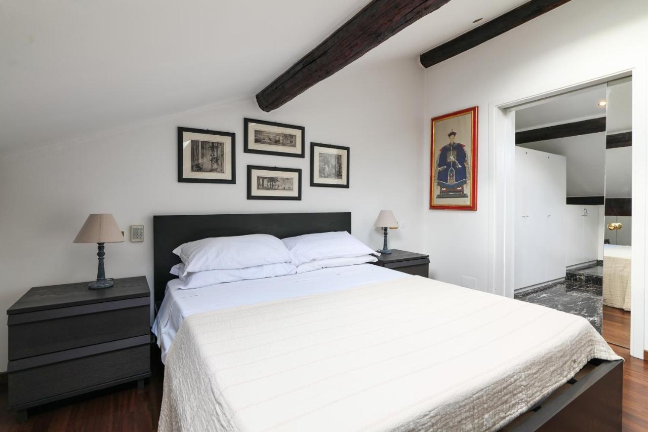 Elegant P.Venezia Attic Lejlighed Milano Eksteriør billede
