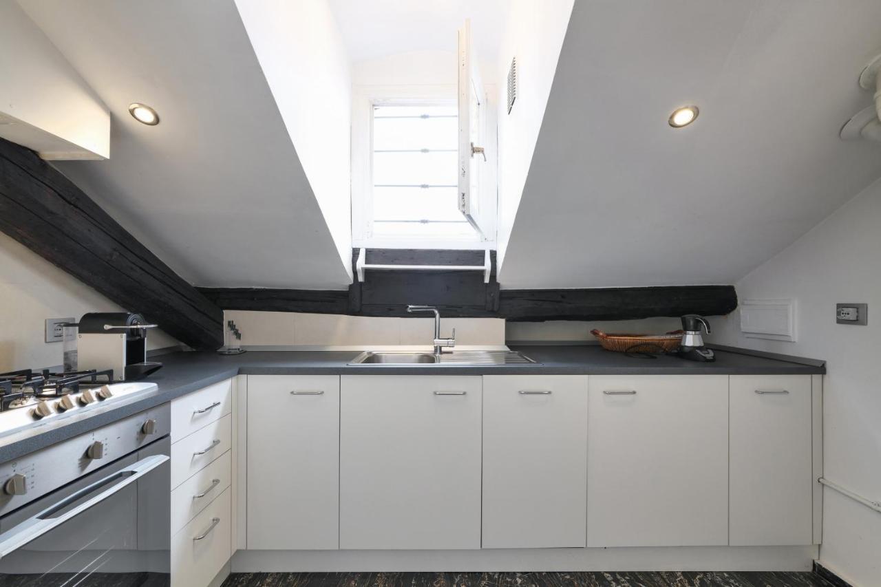Elegant P.Venezia Attic Lejlighed Milano Eksteriør billede