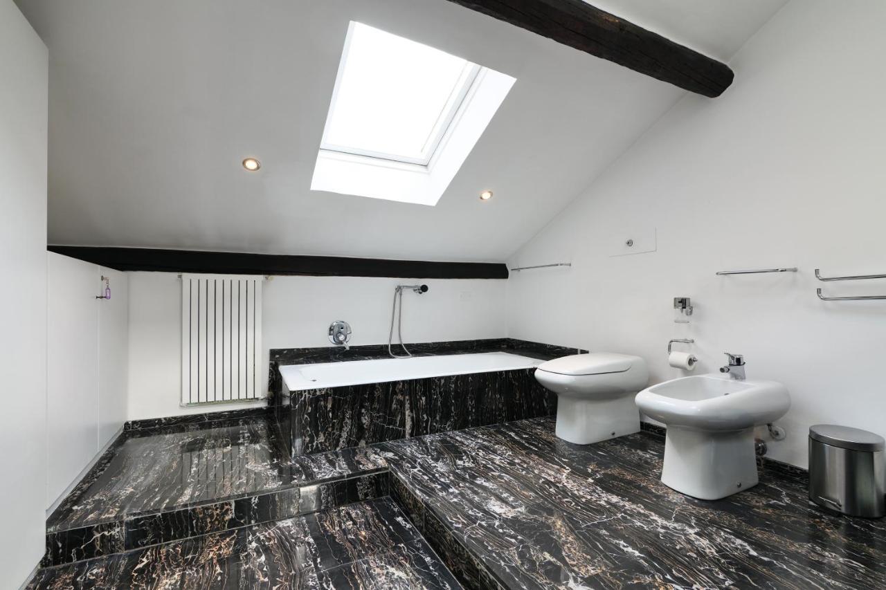 Elegant P.Venezia Attic Lejlighed Milano Eksteriør billede