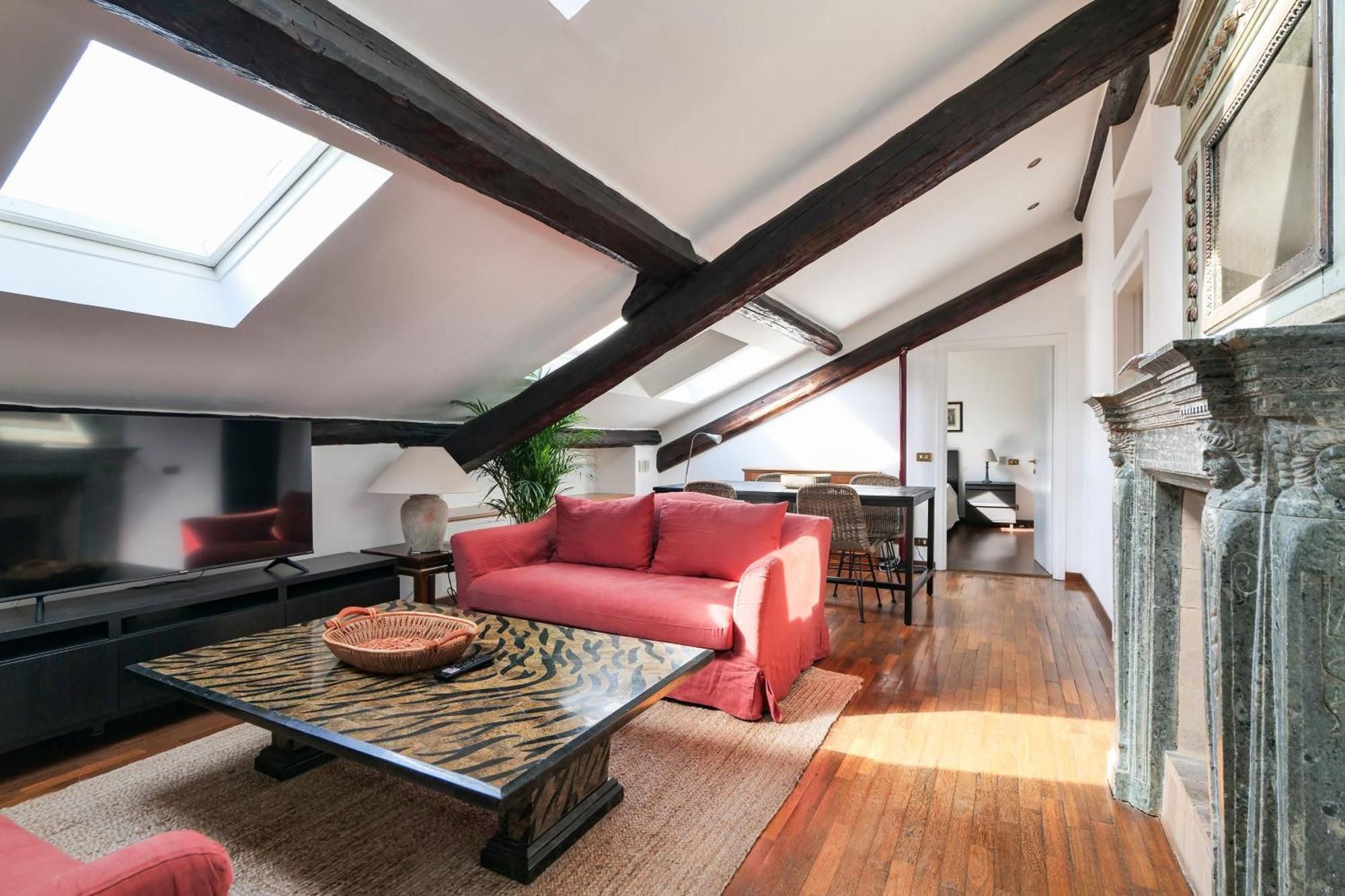 Elegant P.Venezia Attic Lejlighed Milano Eksteriør billede
